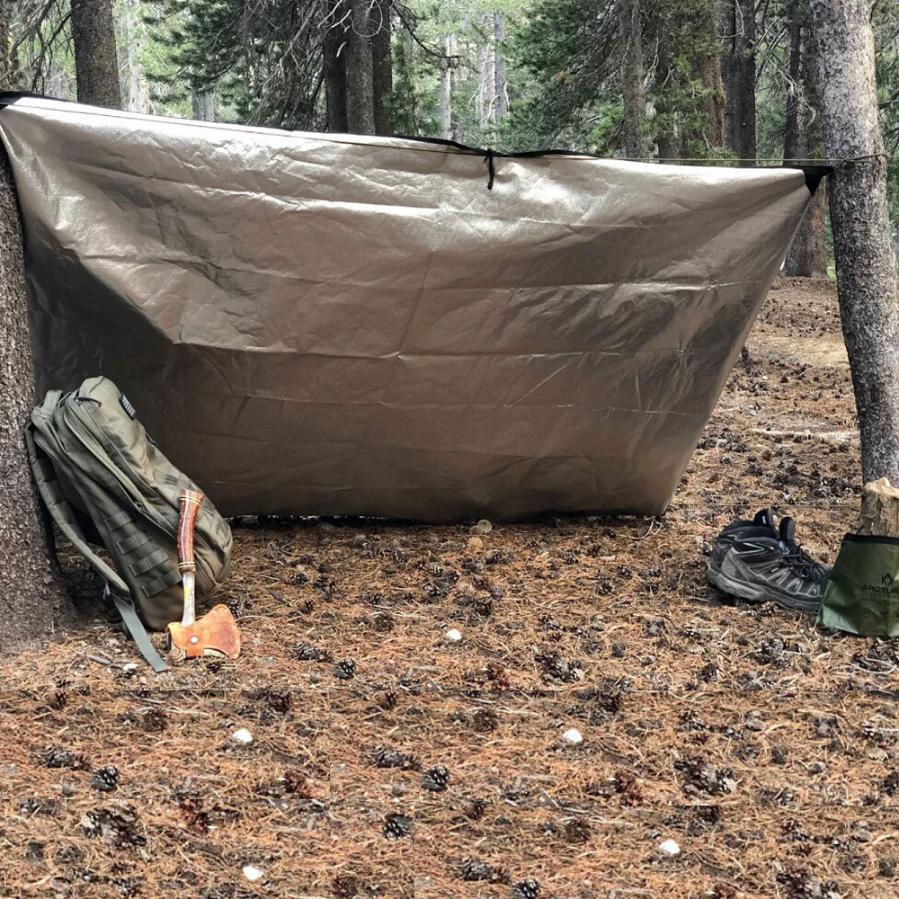 Arcturus Outdoor Survival Space Blanket - 5' x 7'